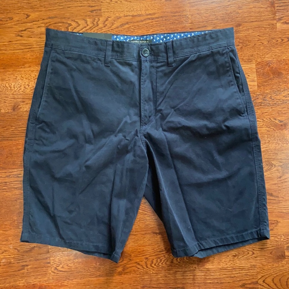 Banana Republic Aiden Slim Fit Shorts Navy Size 32